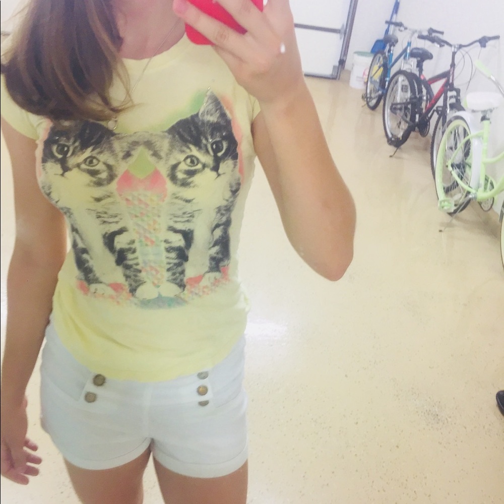 Cat T-shirt mirror effect geometric aesthetic